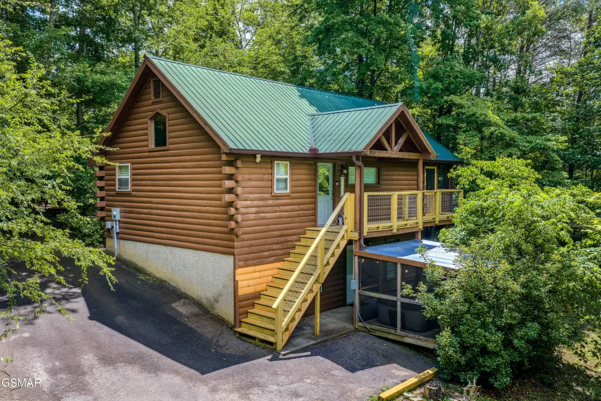 612 Magic Kingdom Lane, Sevierville, TN 37862 - #1