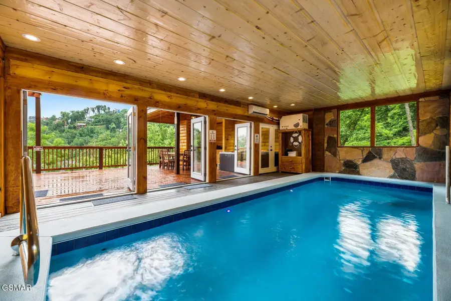 720 Pinecrest Drive, Gatlinburg, TN 37738 - #2