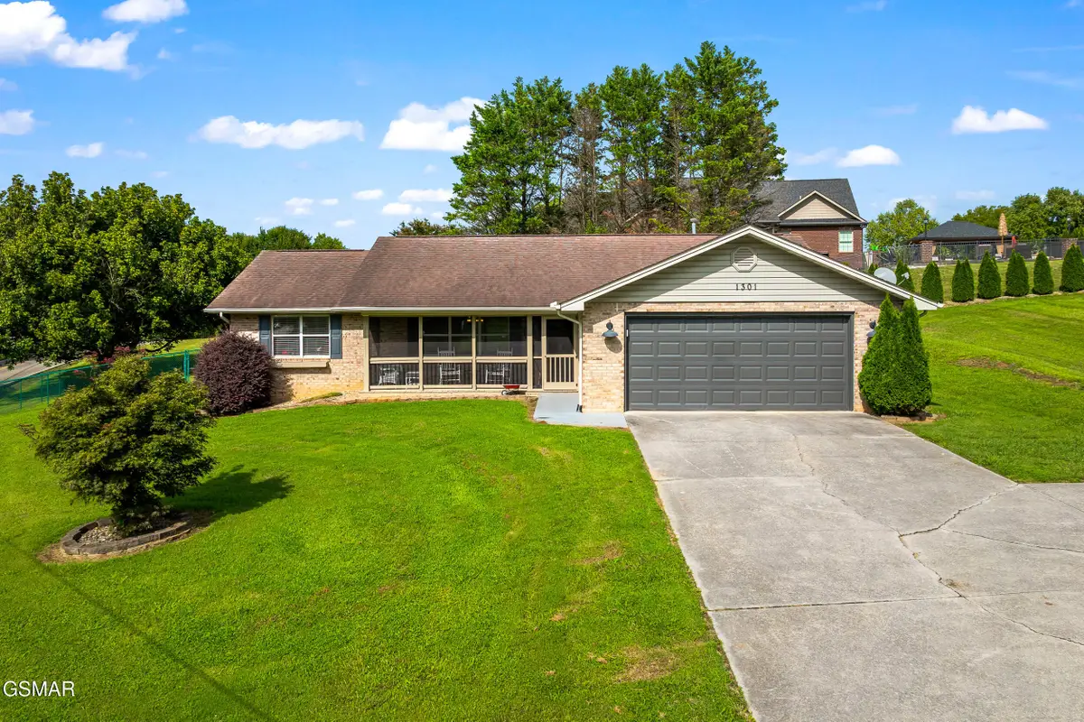1301 Snappwood Drive, Sevierville, TN 37862 - #1