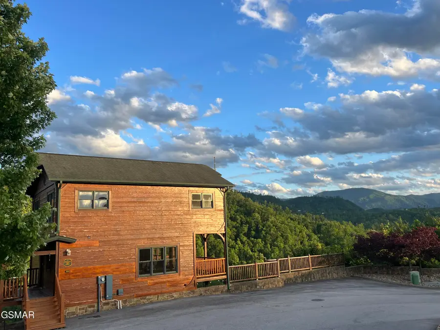 804 Resort Way, Gatlinburg, TN 37738 - #2