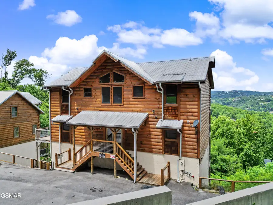 240 Stone Fence Lane, Gatlinburg, TN 37738 - #2