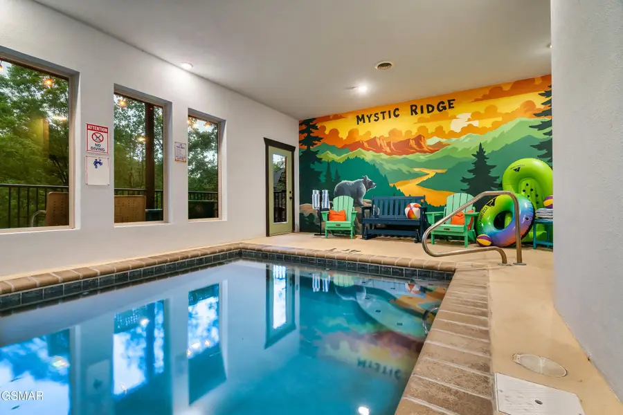 3023 Ridge Top Resort Way, Pigeon Forge, TN 37863 - #2