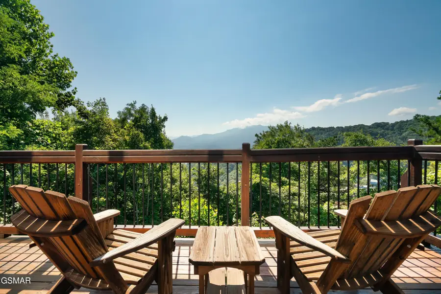 1266 Bear Cub Way, Gatlinburg, TN 37738 - #2