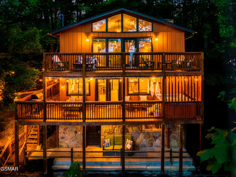 1441 S Baden Drive, Gatlinburg, TN 37738 - #2