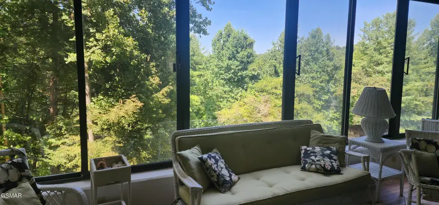 1704 Hidden Hills Road #APT 112, Gatlinburg, TN 37738 - #3