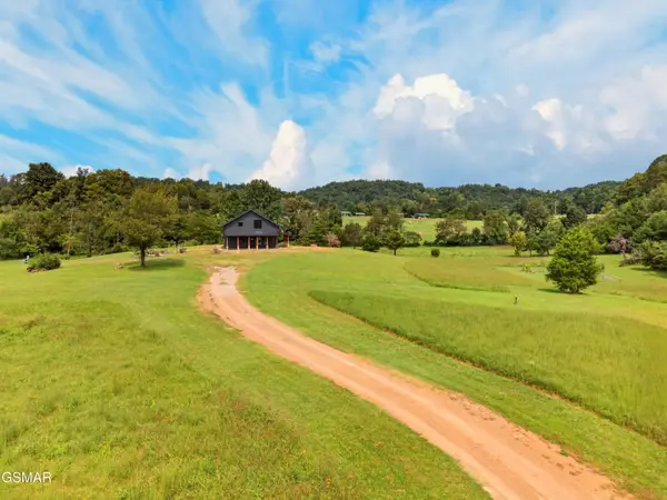 1755 Sunnydale Road, Greeneville, TN 37743
