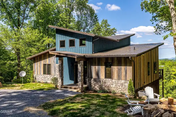 2511 Cove Mountain Lane, Sevierville, TN 37862