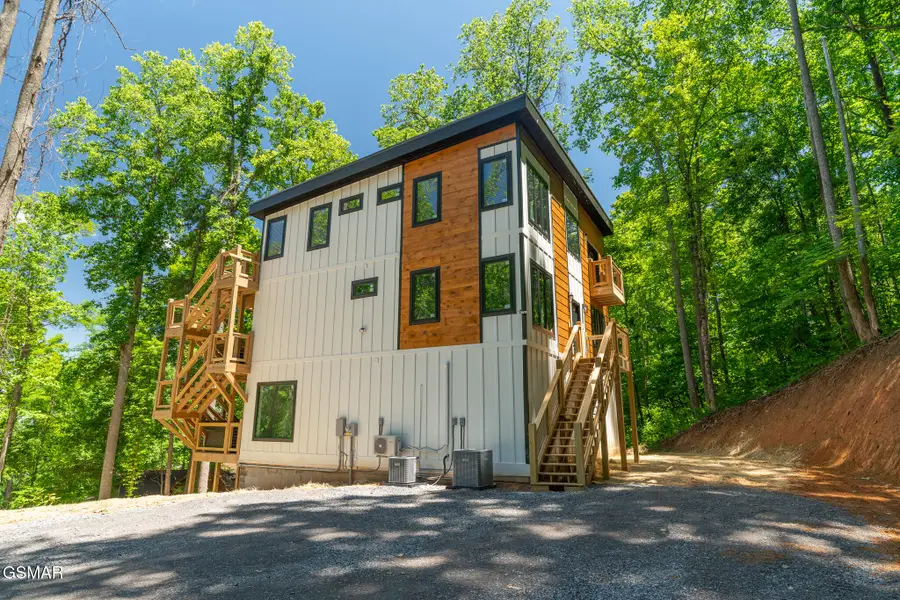 3307 Shagbark Hickory Ridge, Sevierville, TN 37862 - #2