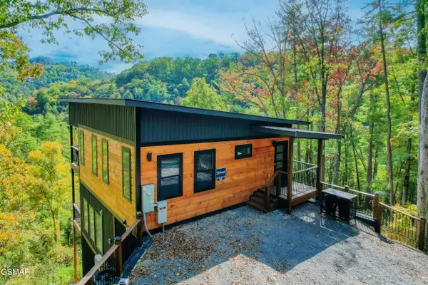 3009 Meadow View Road, Sevierville, TN 37862