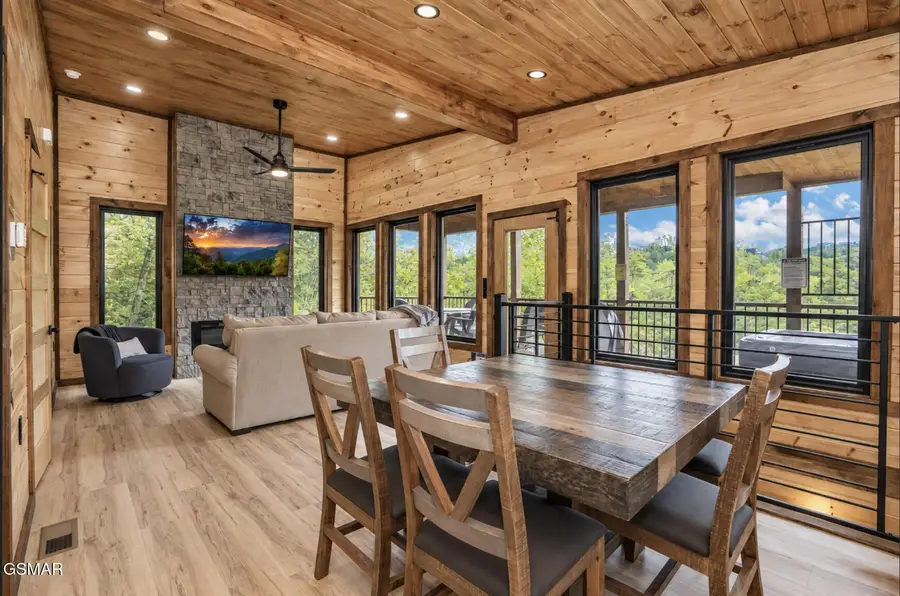 3009 Meadow View Road, Sevierville, TN 37862 - #3