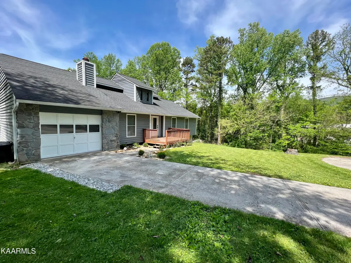 459 Dogwood Lane, Jacksboro, TN 37757 - #1