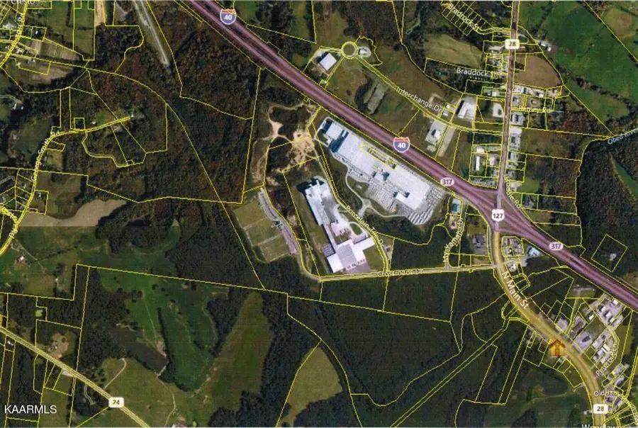 3400 N Main St, Crossville, TN 38555 - #3