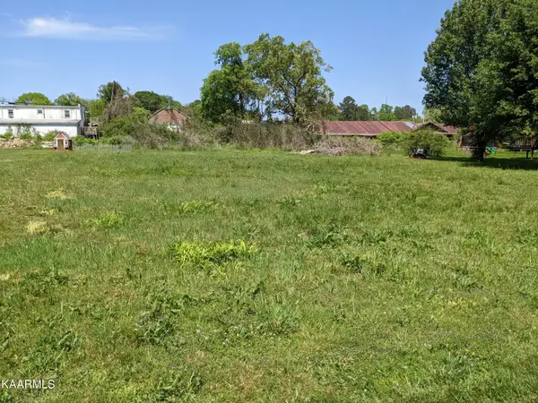 345 Ducktown St, Soddy-Daisy, TN 37379