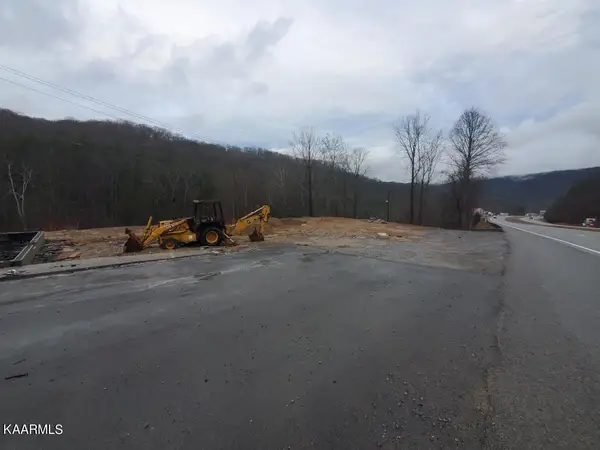 10885 E Us Highway, Pineville, KY 40977