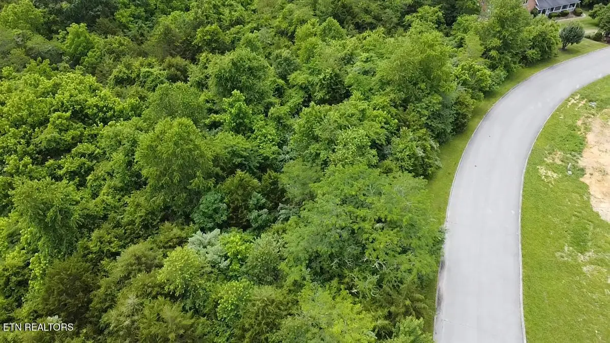 121 Links Court, Tazewell, TN 37879 - #1