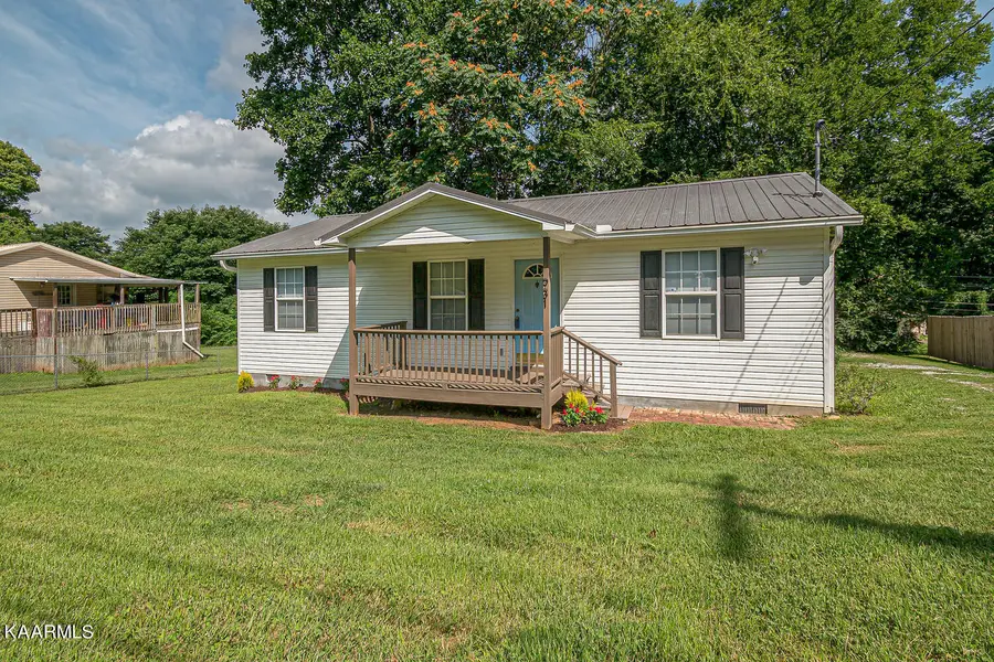 931 SW Valley Drive, Knoxville, TN 37920 - #2