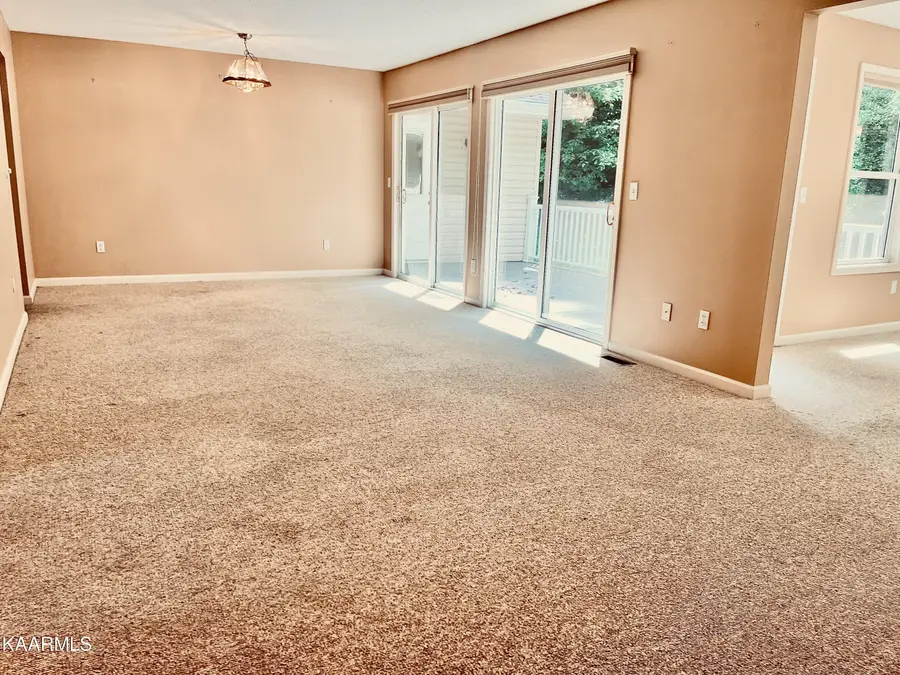 519 Yonside Drive, Sparta, TN 38583 - #2