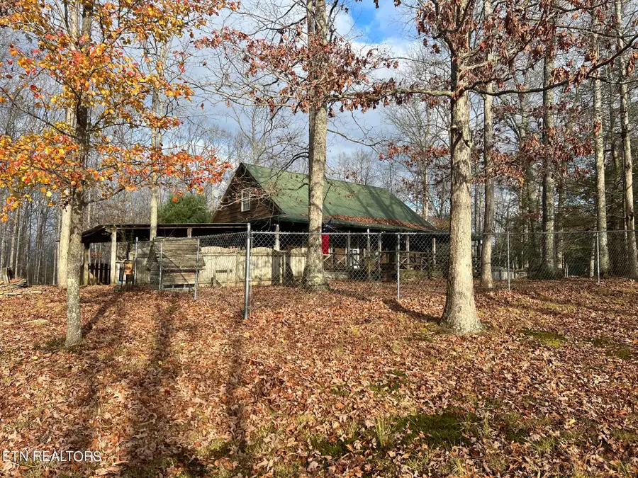 265 Maggie Valley Dr Drive, Jamestown, TN 38556 - #3