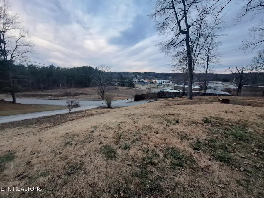 502 Municipal Drive, Oneida, TN 37841 - #2