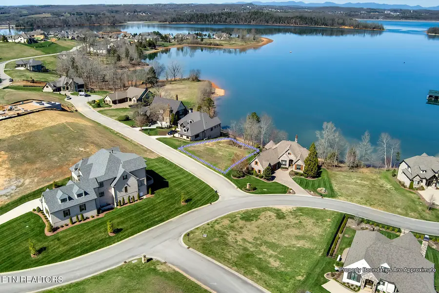 204 Cypress Pointe Drive, Lenoir City, TN 37772 - #3