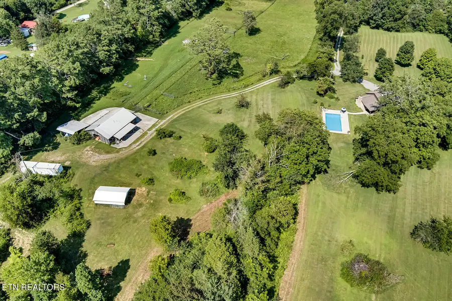 4923 Shipe Rd, Corryton, TN 37721 - #2