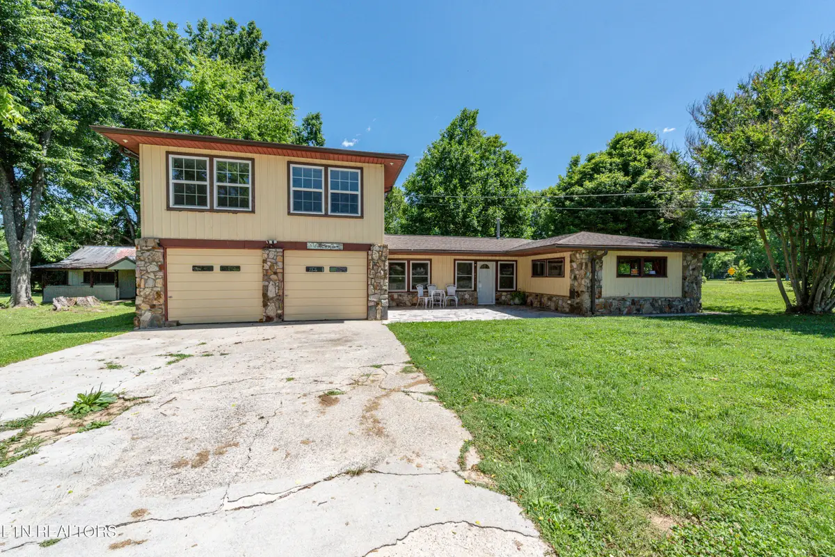 8121 Old Highway 73, Townsend, TN 37882 - #1