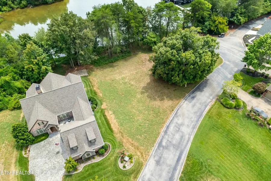 1671 Rarity Bay Pkwy, Vonore, TN 37885 - #3