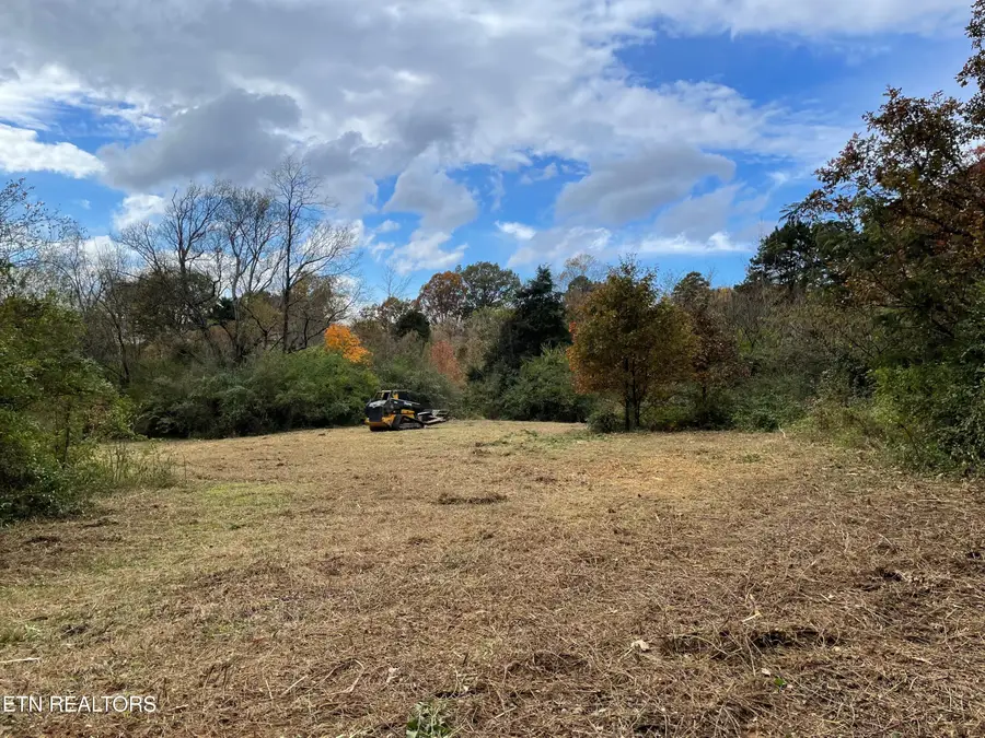 5027 Tazewell Pike Pike, Knoxville, TN 37918 - #3