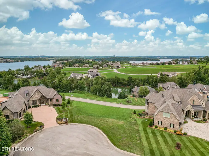 962 Commodore Drive, Lenoir City, TN 37772 - #3