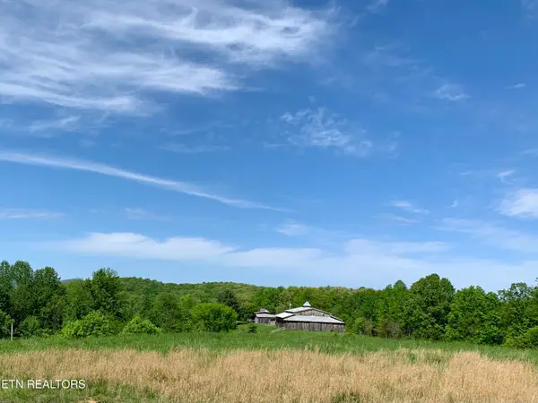 1088 Jones Ridge Rd, Speedwell, TN 37870