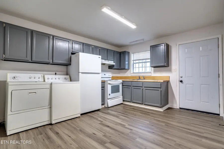 2200 Parkview Ave, Knoxville, TN 37917 - #3