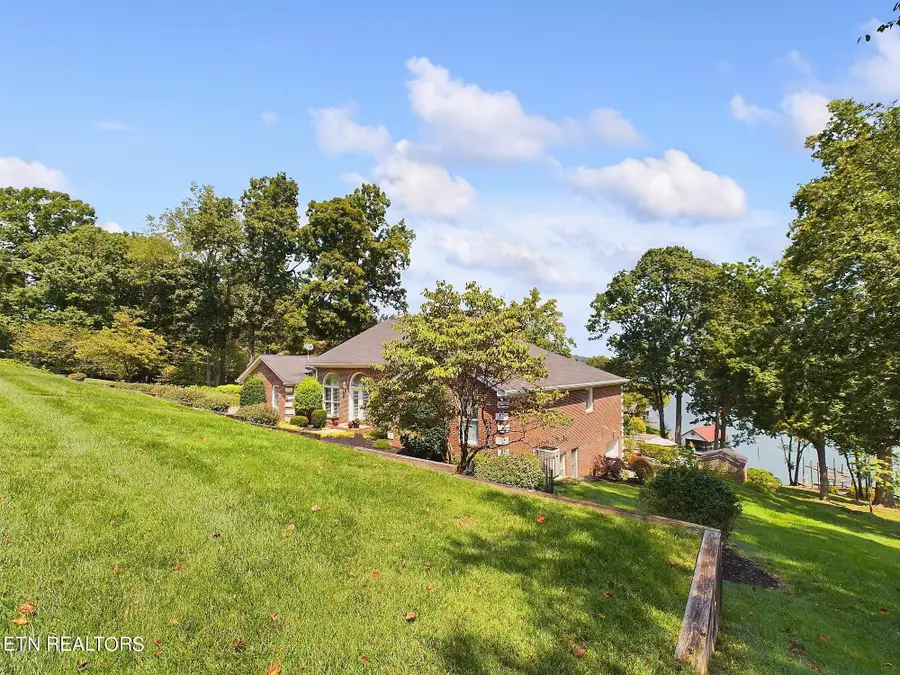 155 Lake Crest Drive, Lenoir City, TN 37772 - #3