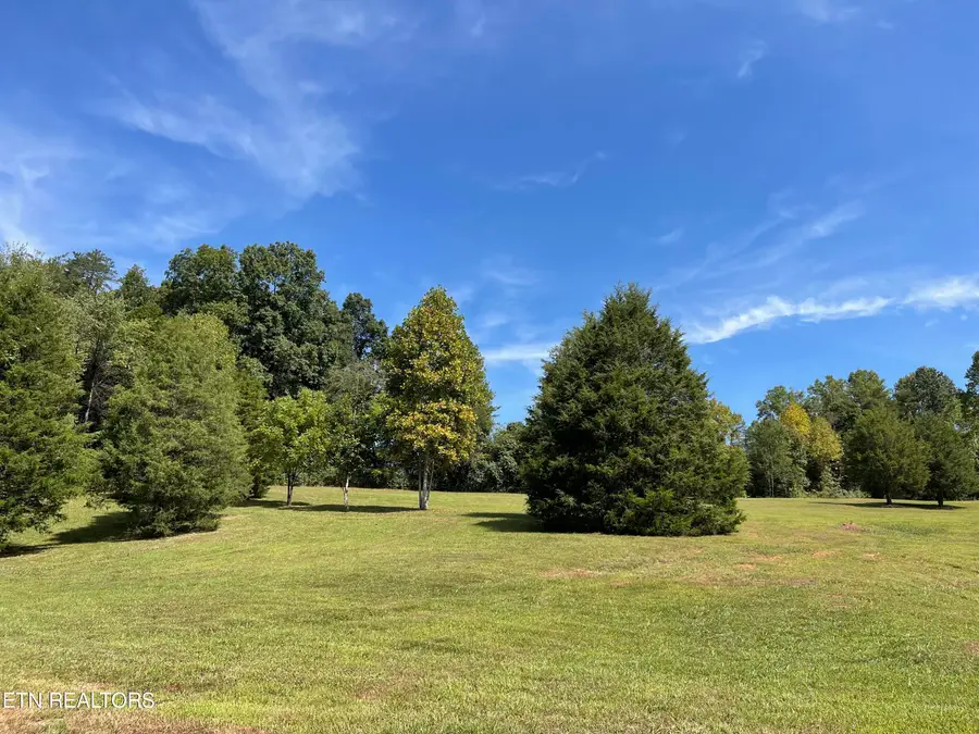 Hendren Lane, Clinton, TN 37716 - #2