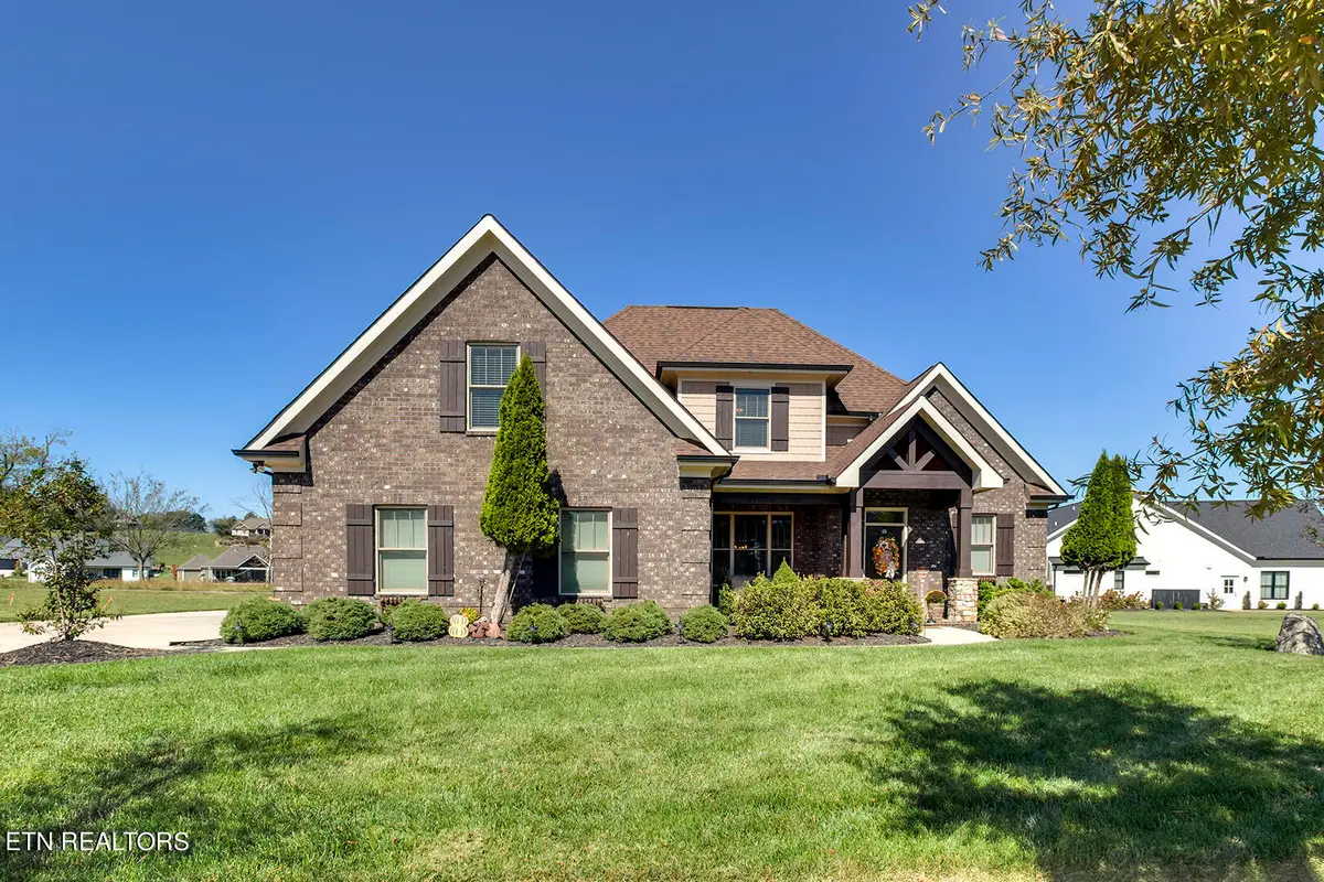 4201 Old Club Rd, Loudon, TN 37774 - #1