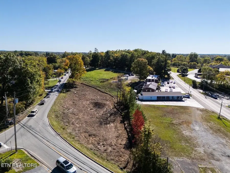 Adams St, Crossville, TN 38555 - #3