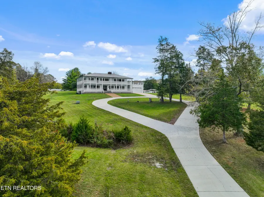 615 River Rd, Kingston, TN 37763 - #3