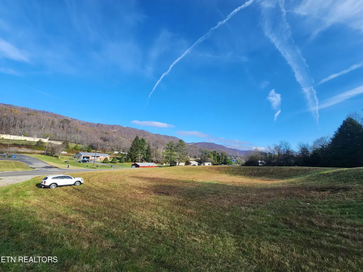 Dr Thomas Walker Rd, Rose Hill, VA 24281 - #1