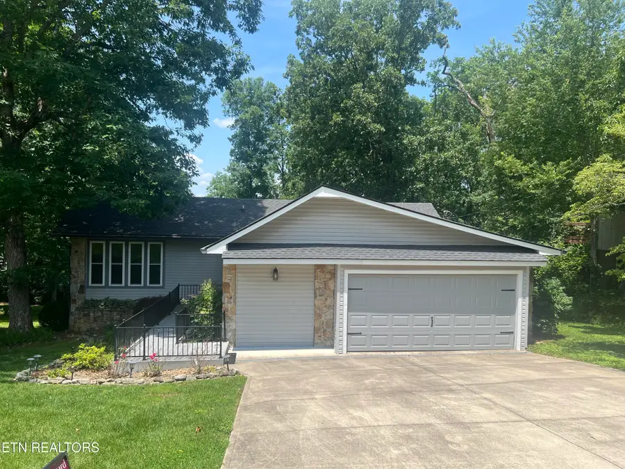 137 Lakeshire Drive, Crossville, TN 38558 - #3