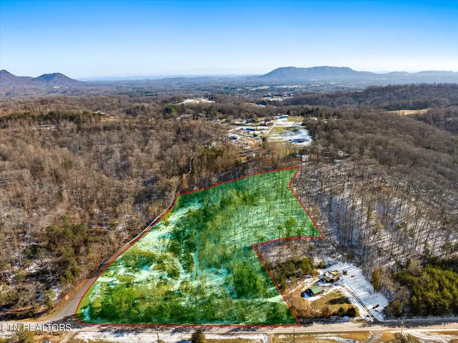 515 Wallace Rd, Luttrell, TN 37779 - #2