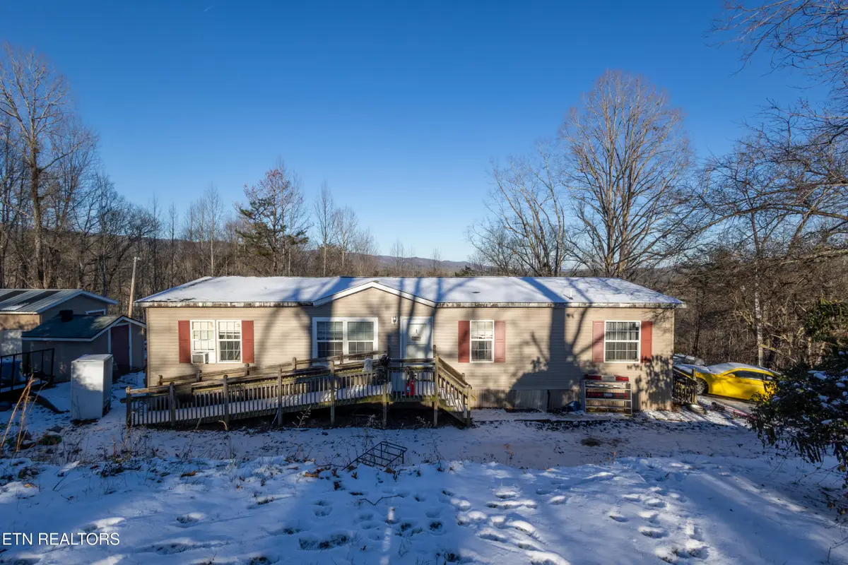 1270 & 1272 Barnard Hollow Rd, Sneedville, TN 37869 - #1