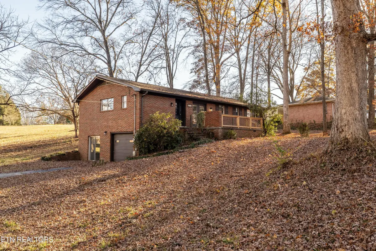 1534 Mcilvaine Drive, Maryville, TN 37803 - #1
