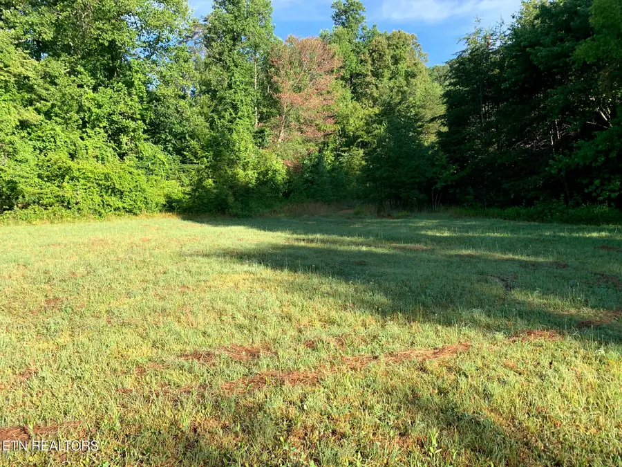 Lake City Hwy, Clinton, TN 37716 - #3