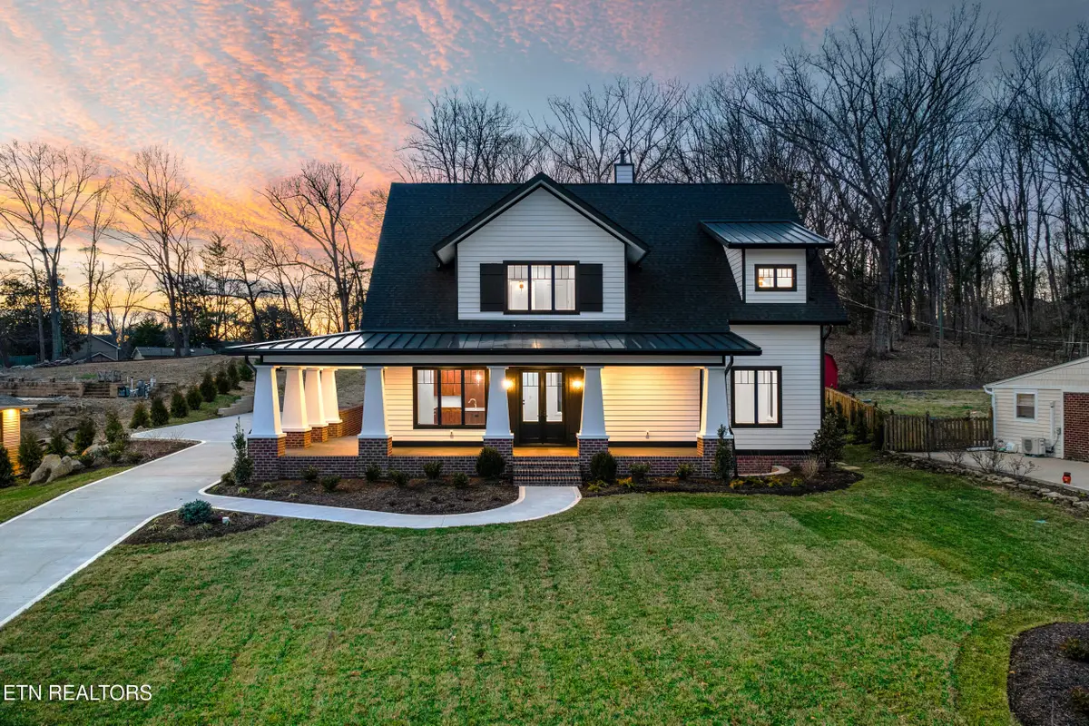 1521 Cherokee Blvd, Knoxville, TN 37919 - #1