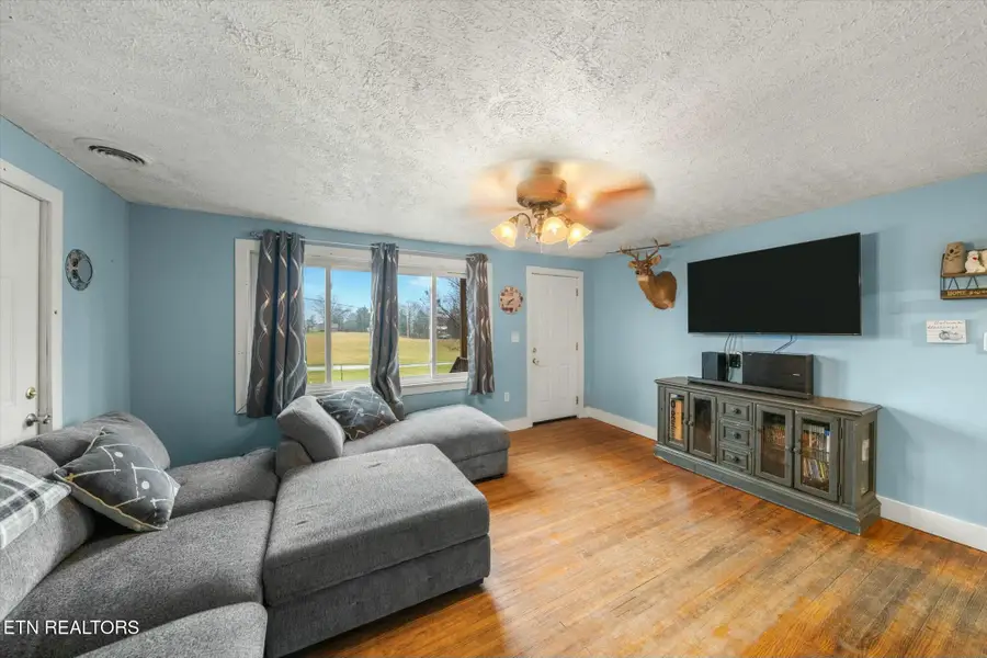 251 Oak Grove Rd, Sharps Chapel, TN 37866 - #3