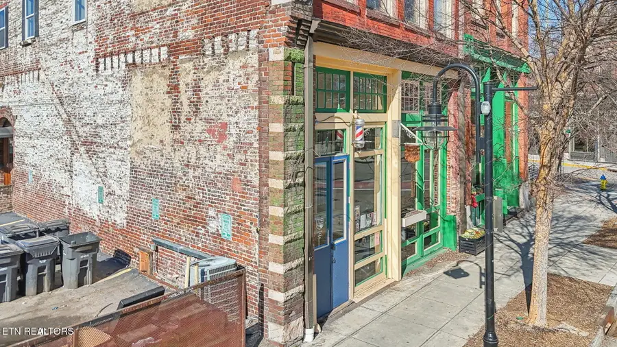 105 W Jackson Ave #1, Knoxville, TN 37902 - #2