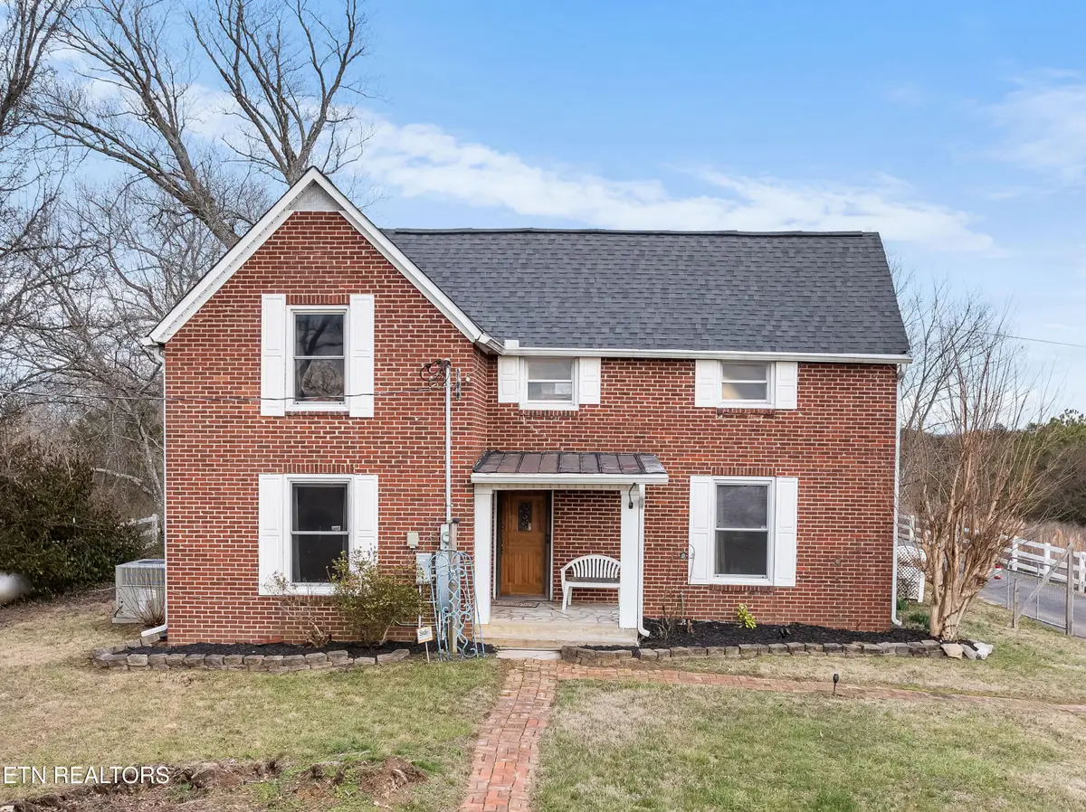 5826 Perry Rd, Knoxville, TN 37914 - #1