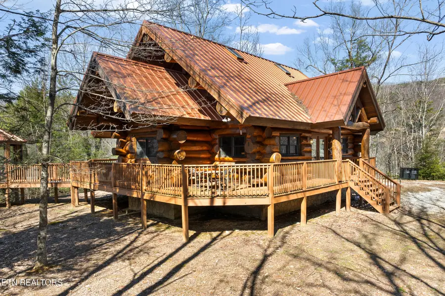 438 Coyote Rd, Gatlinburg, TN 37738 - #3