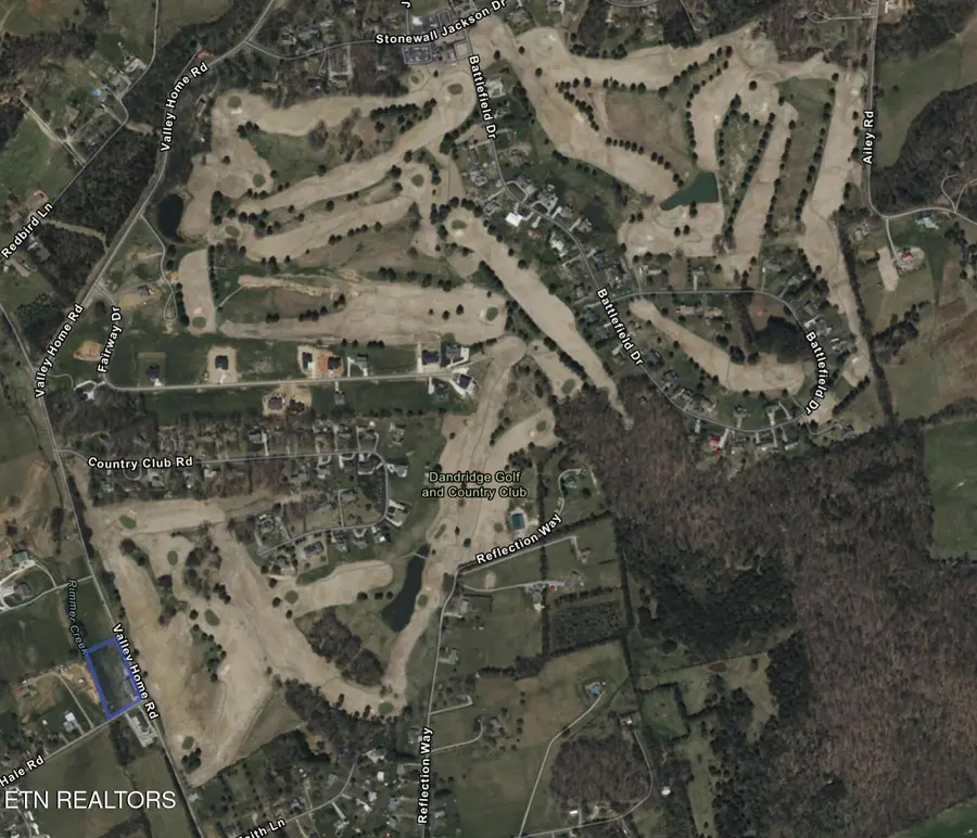 1065 Valley Home Rd, Dandridge, TN 37725 - #2