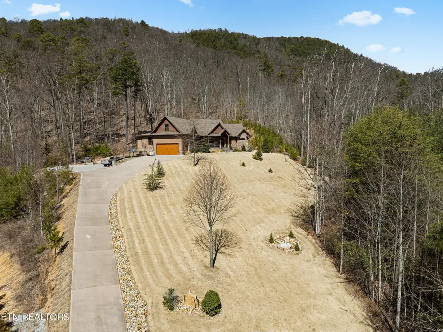 2830 Brook View Tr, Sevierville, TN 37862 - #3