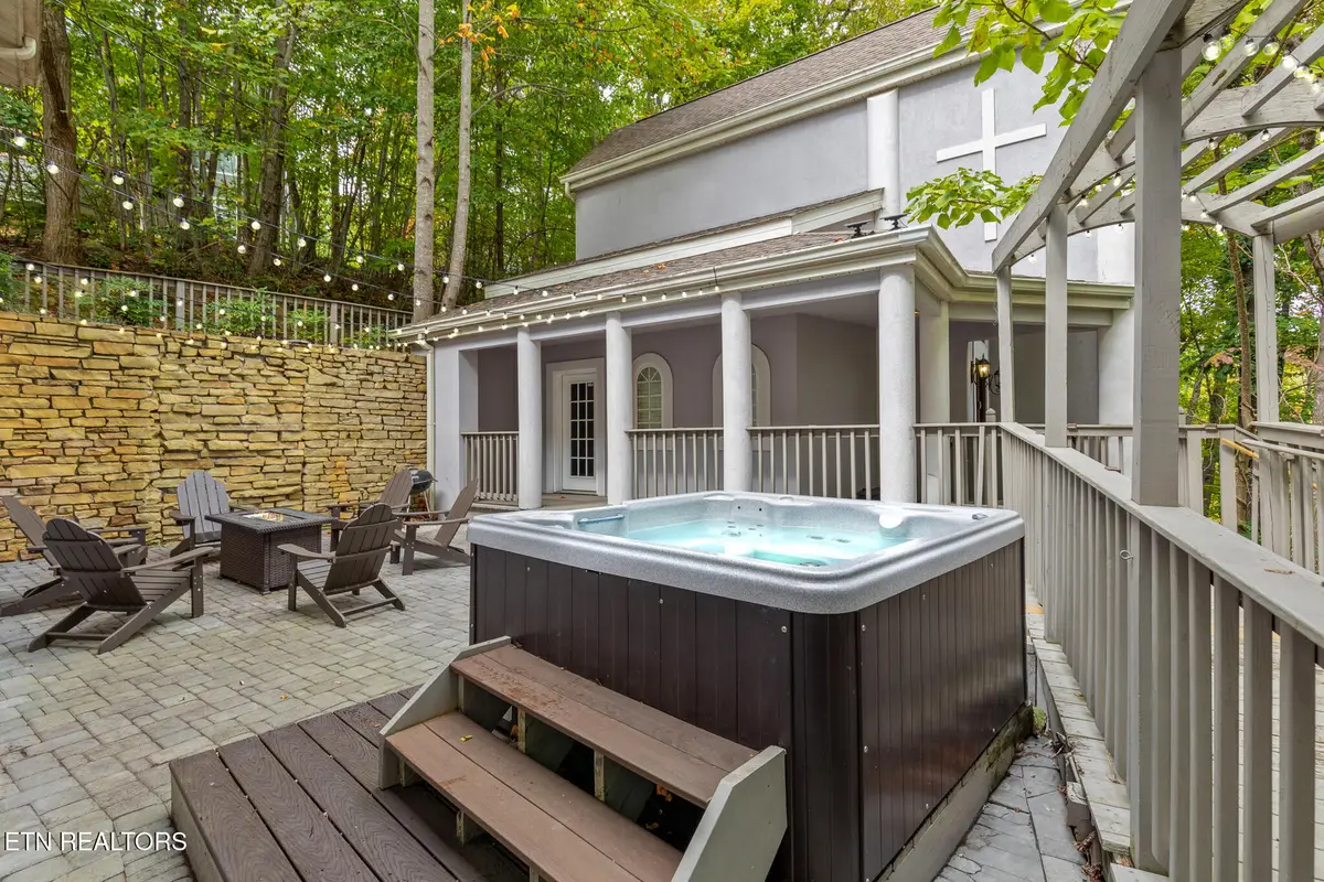 838 Holly Branch Drive, Gatlinburg, TN 37738 - #1